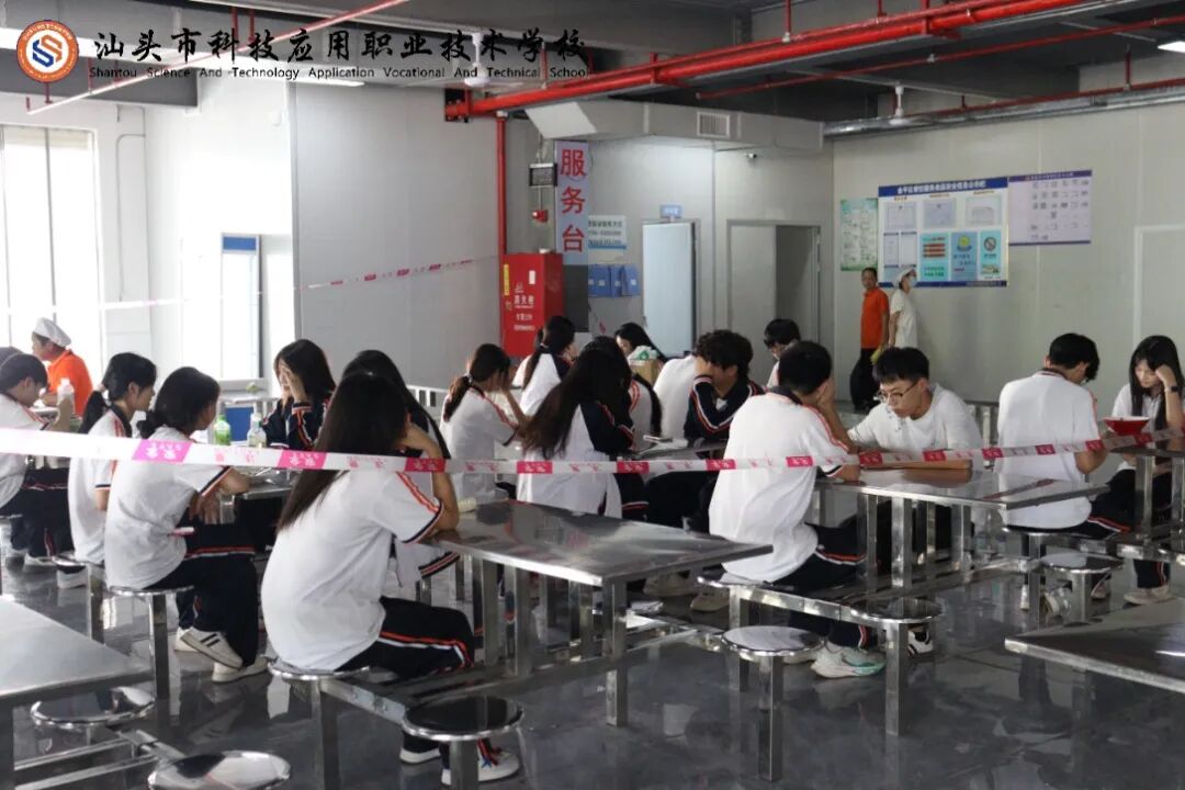 d5870f5030d6b8417bebbc8ca30979d3.jpg